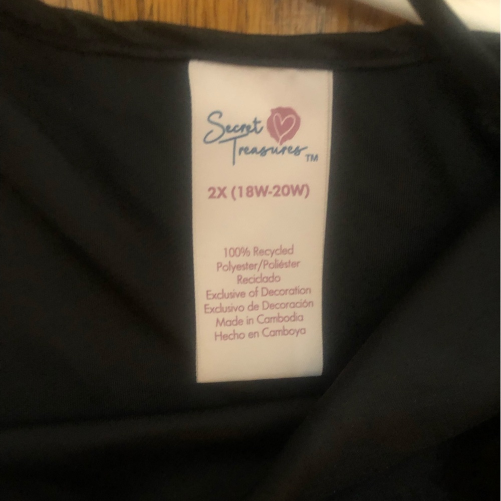 Secret Treasures Floral Kimono Robe & Black Satin Slip Dress Set - Picture 5 of 8